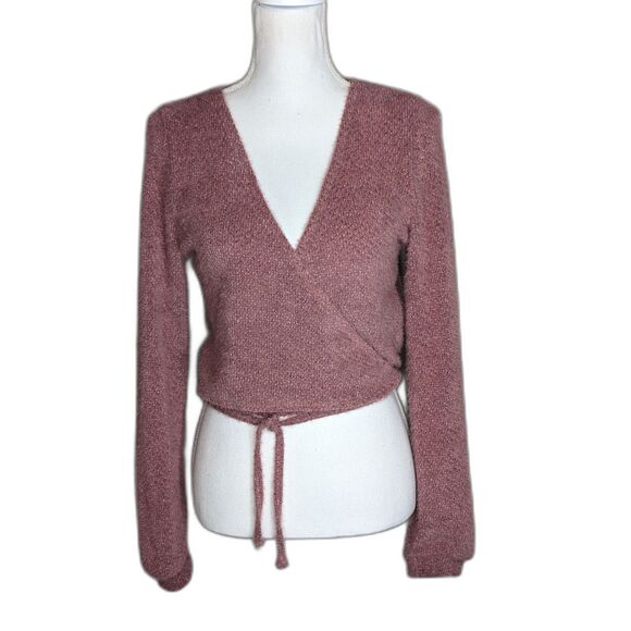NWT Hollister Pink Chanelle Tie Cropped Sweater Sz L Soft Textured Knit Wrap Top - Picture 2 of 11